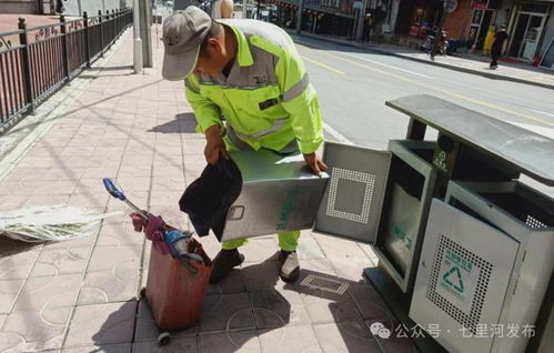 文明城市 你我共建 七里河区环卫服务中心全面加强日常保洁与道路清扫工作